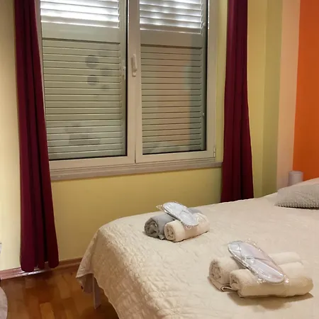 Lulic Apartment *