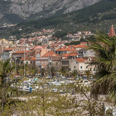 Apartment Lulic Makarska